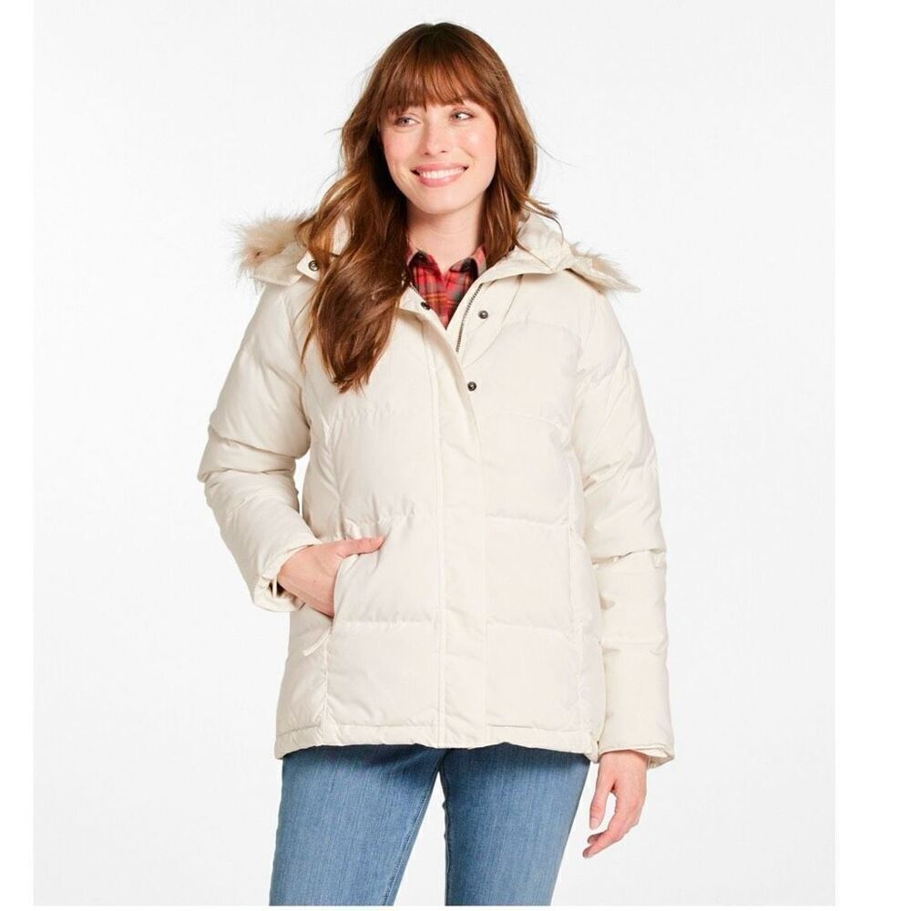 L.L. Bean Women's Ultrawarm Down Jacket XL